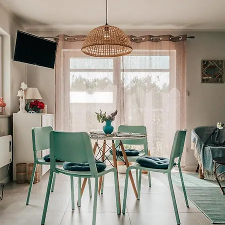 Cien Lasu Ostrowo, Jastrzebia Gora *