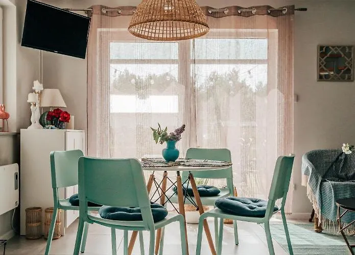 Cien Lasu Ostrowo, Jastrzebia Gora *